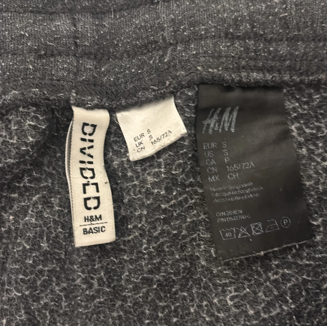 Mörkgrå mjukisbyxor från H&M Divided - 1