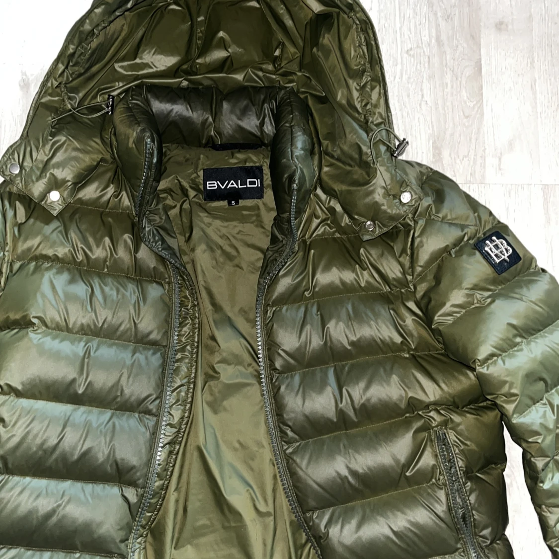Bvaldi jacka  - 1