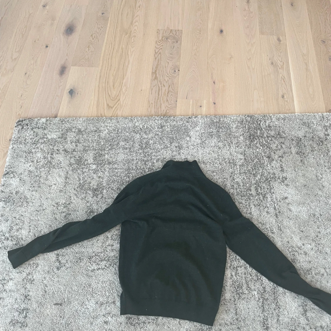 Mörkgrön merinoull pikétröja Morris - 1