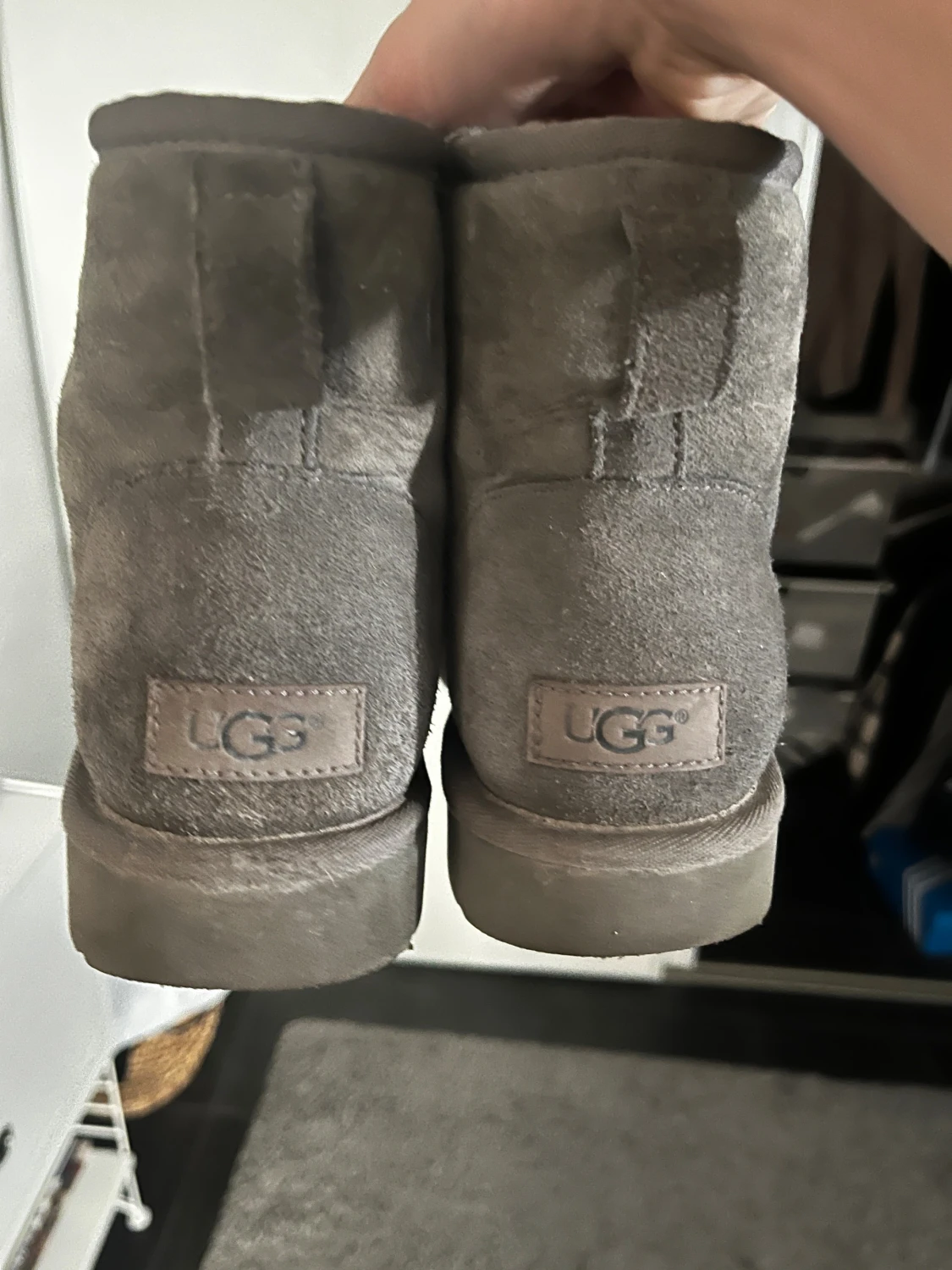 Grå UGG boots i mocka - 2