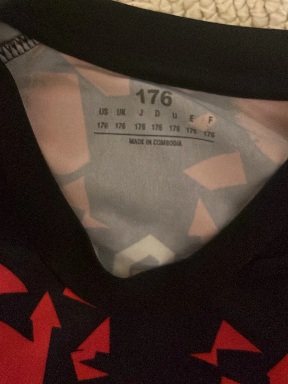 Albaniens fotbollströja röd/svart 176 - 2