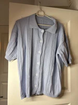 Ljusblå Gina set  - Helt ny oanvänd är i storlek M men funkar bra som S