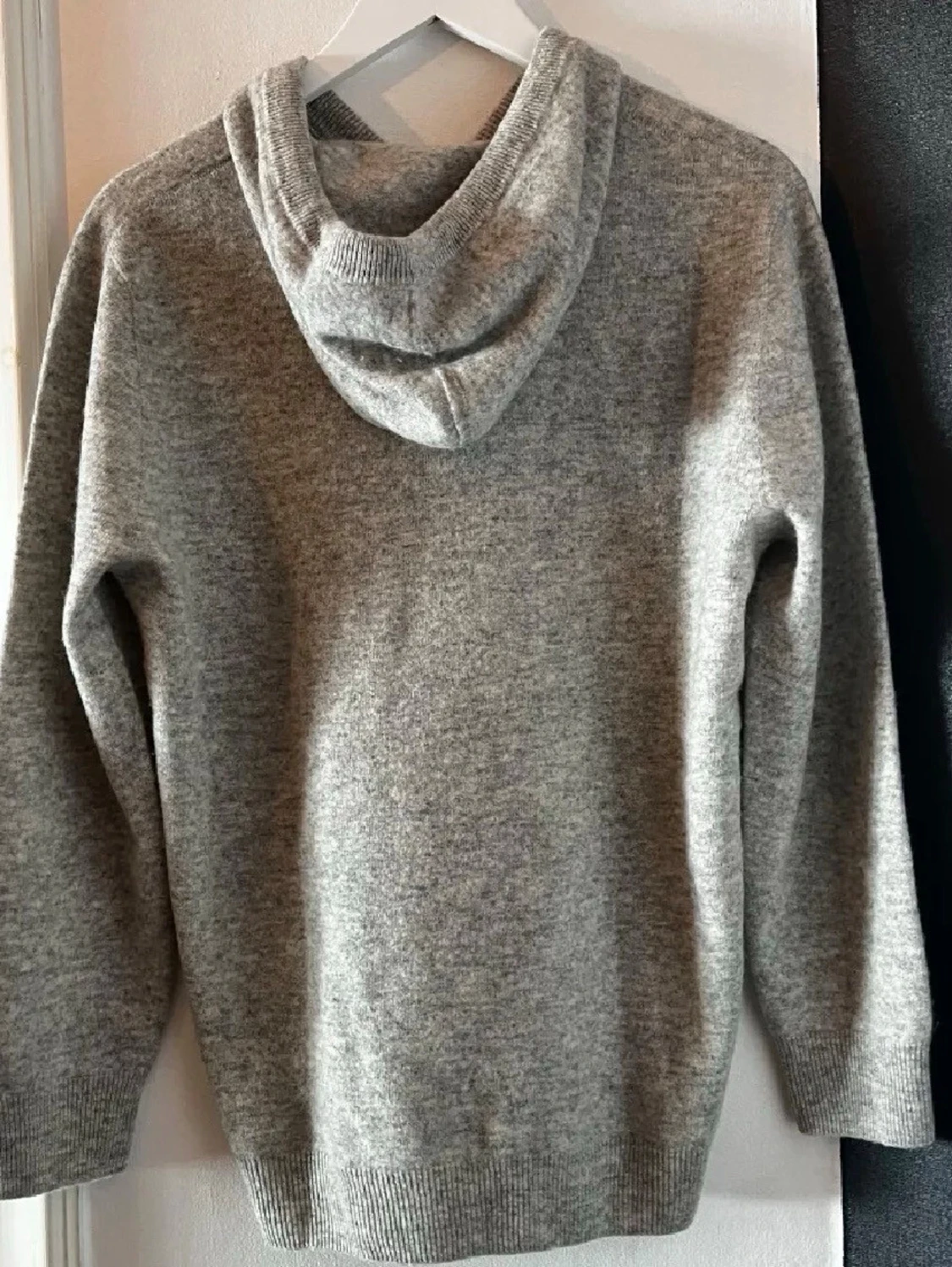 Grå Kashmir Hoodie - 2