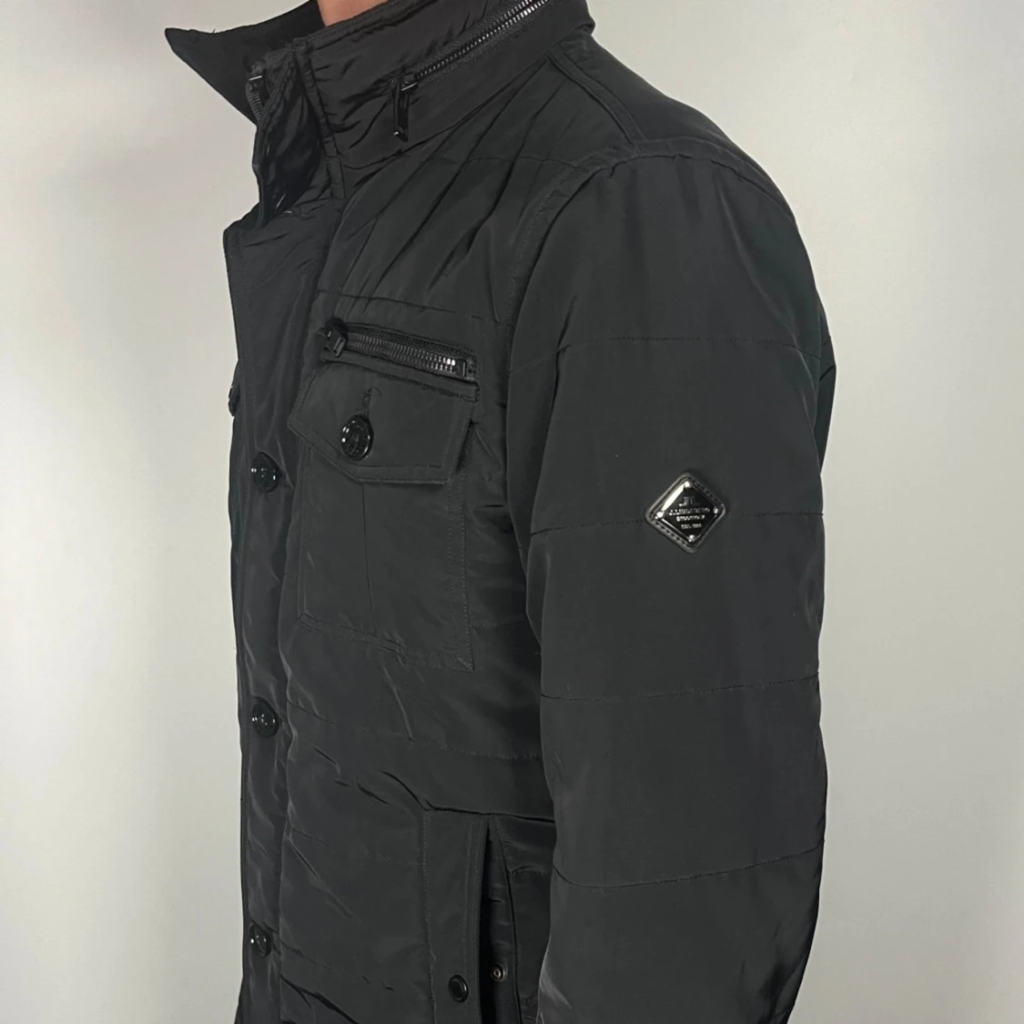 J.Lindeberg field jacket
