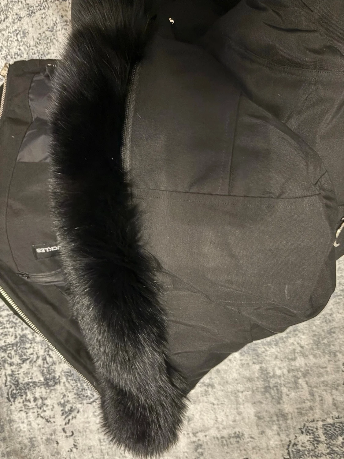 Svart Moose Knuckles dunjacka S - 6