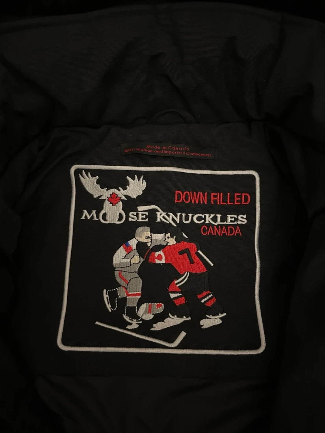 Svart dunjacka Moose Knuckles L - 1