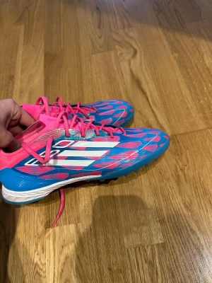 Adidas Adizero F50 PRO 42 - Worn 1-2 times 