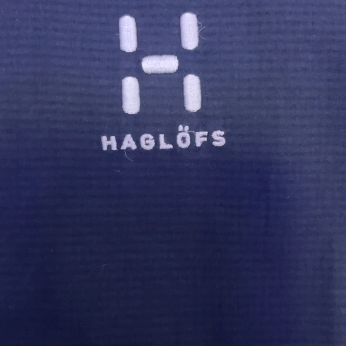 Svart vindjacka från Haglöfs med huva - 2