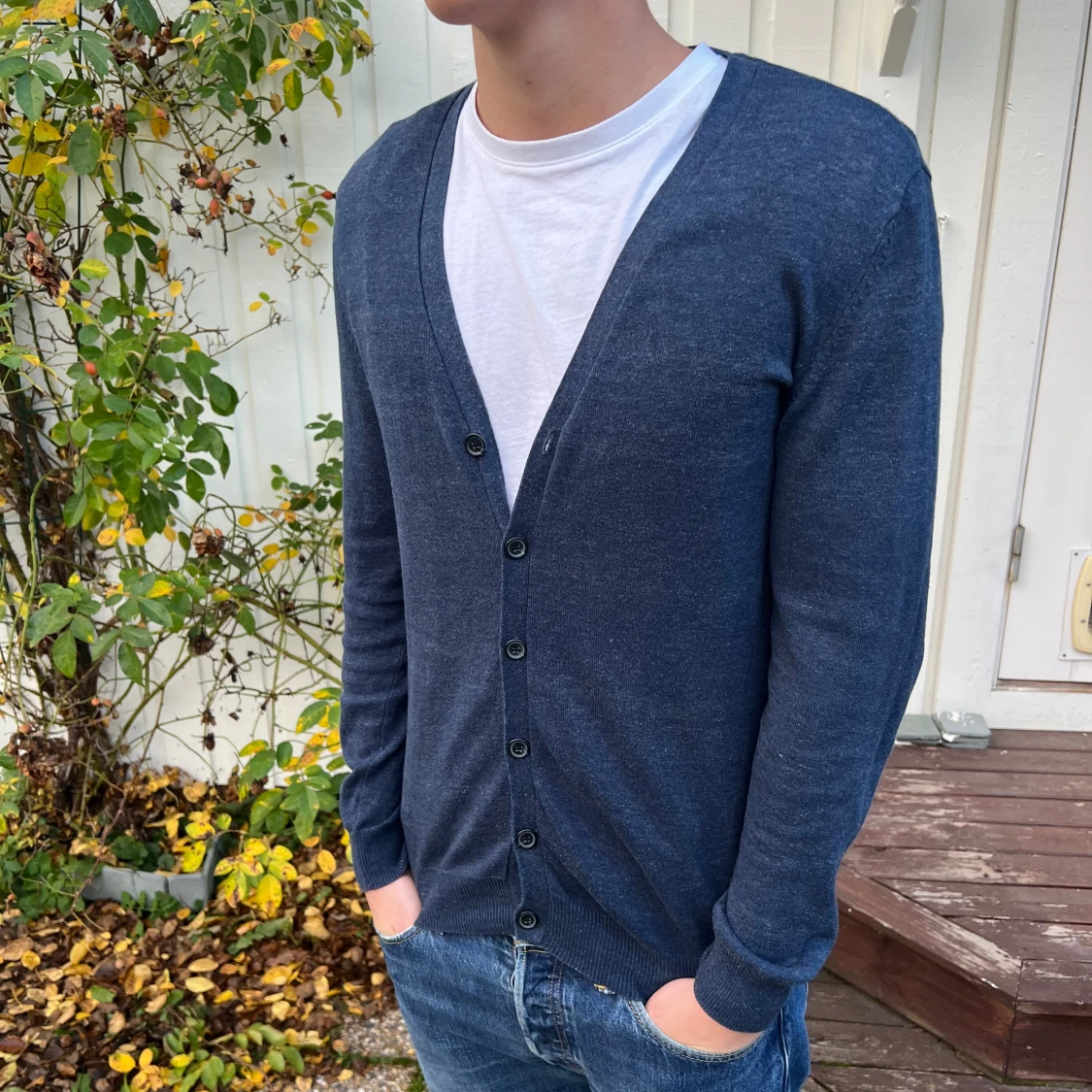 Mörkblå kofta  - 1