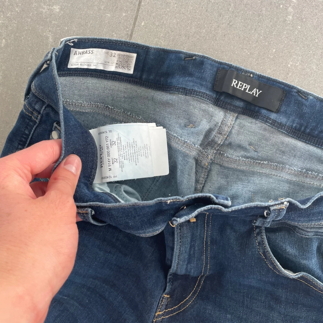 Replay och John Henric Bundle  - 4