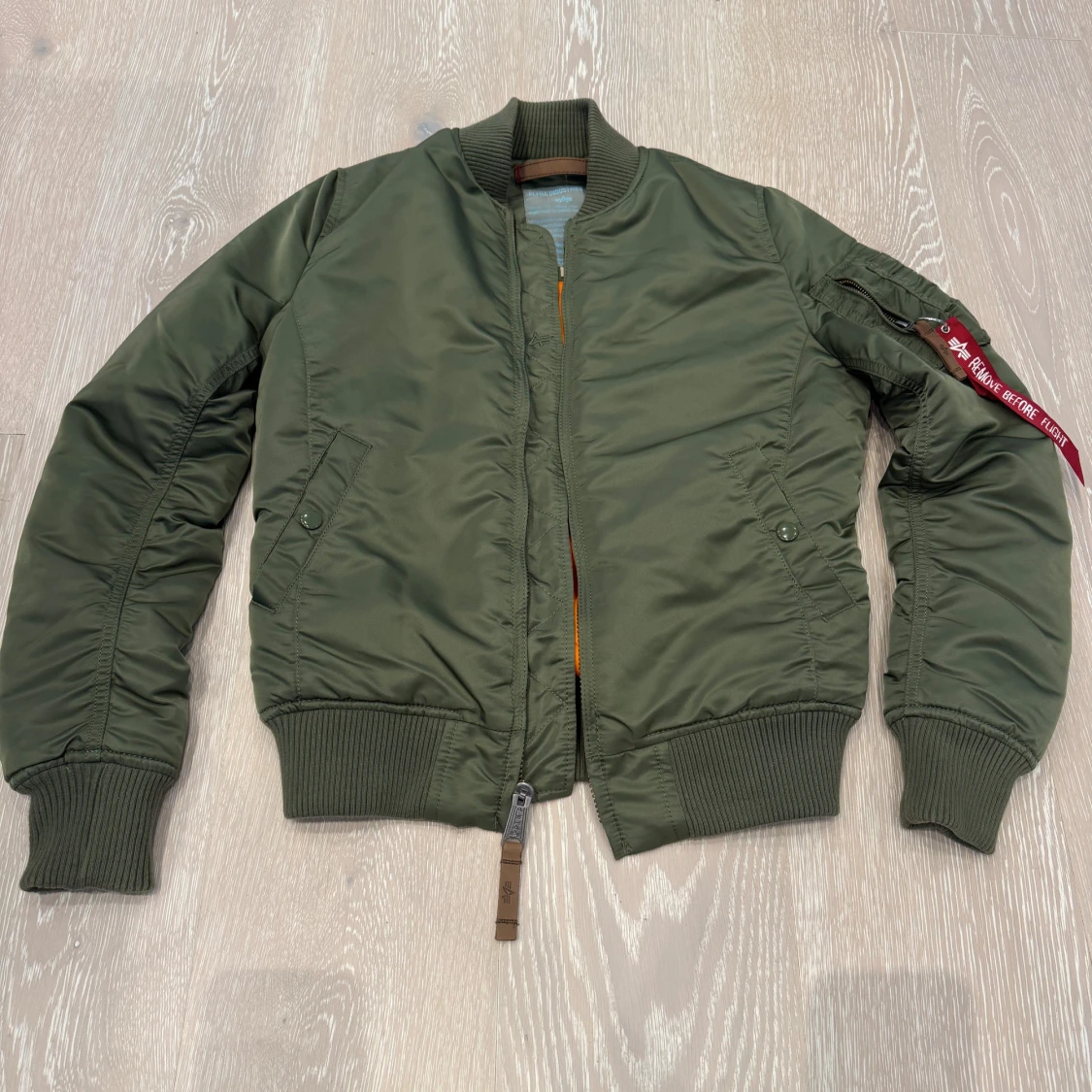 Bomberjacka Alpha Industries