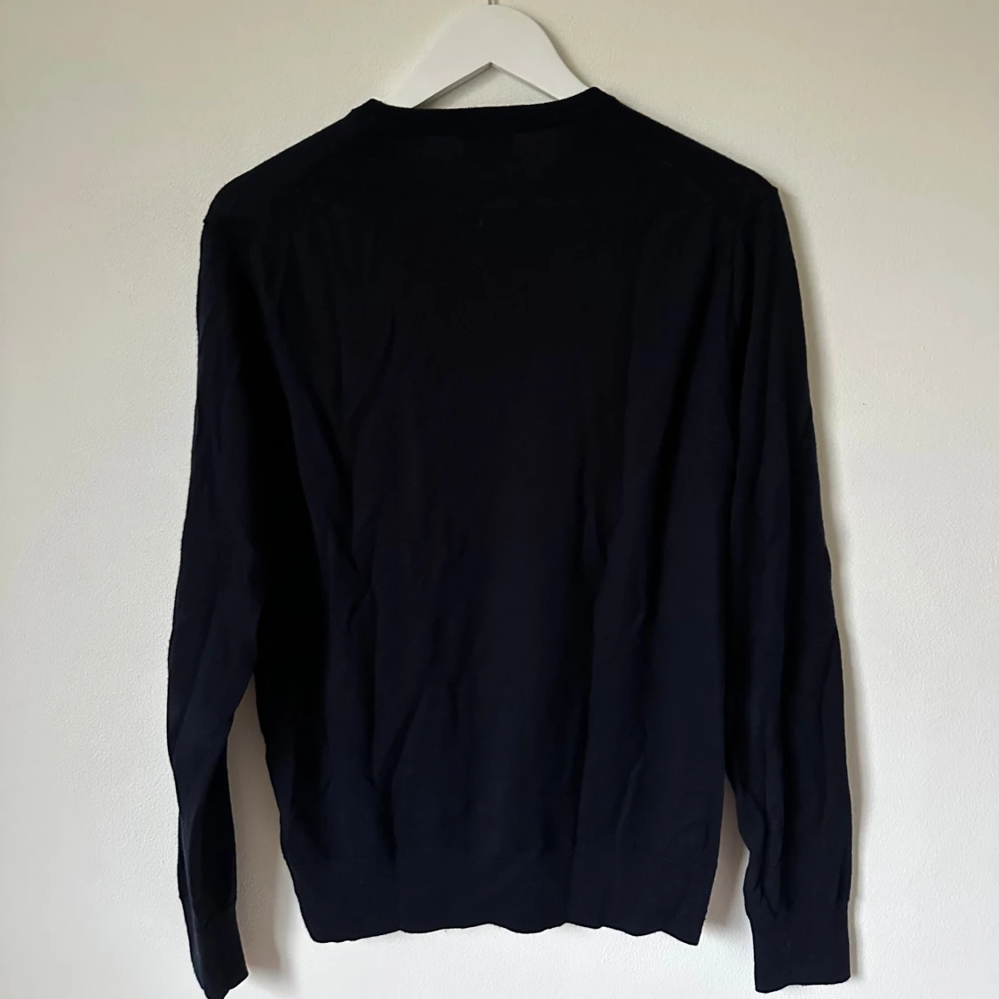 Mörkblå ulltröja från Uniqlo, M - 1