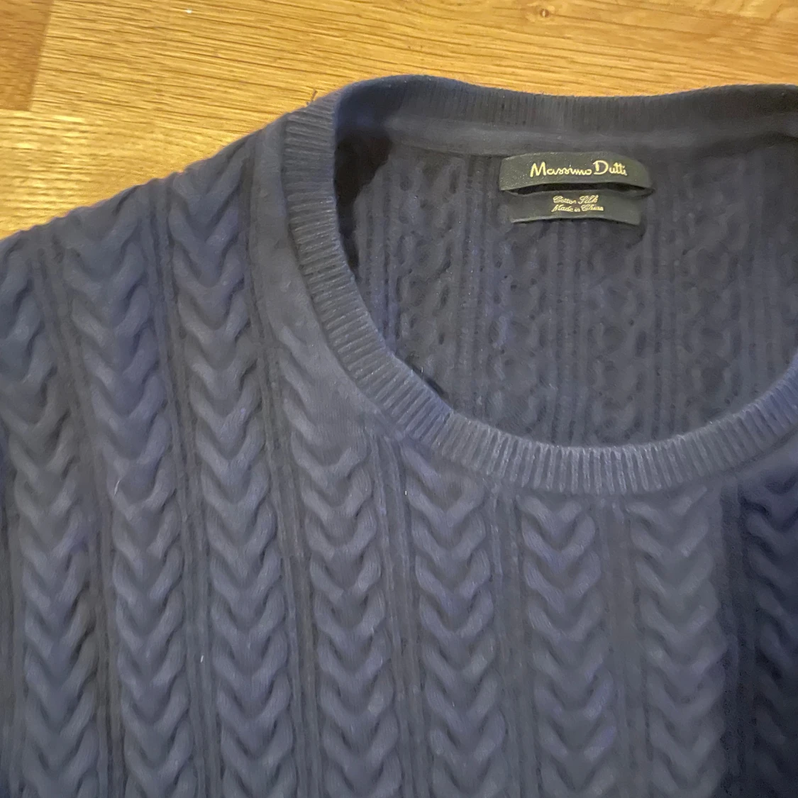 Massimo dutti crewneck  - 1