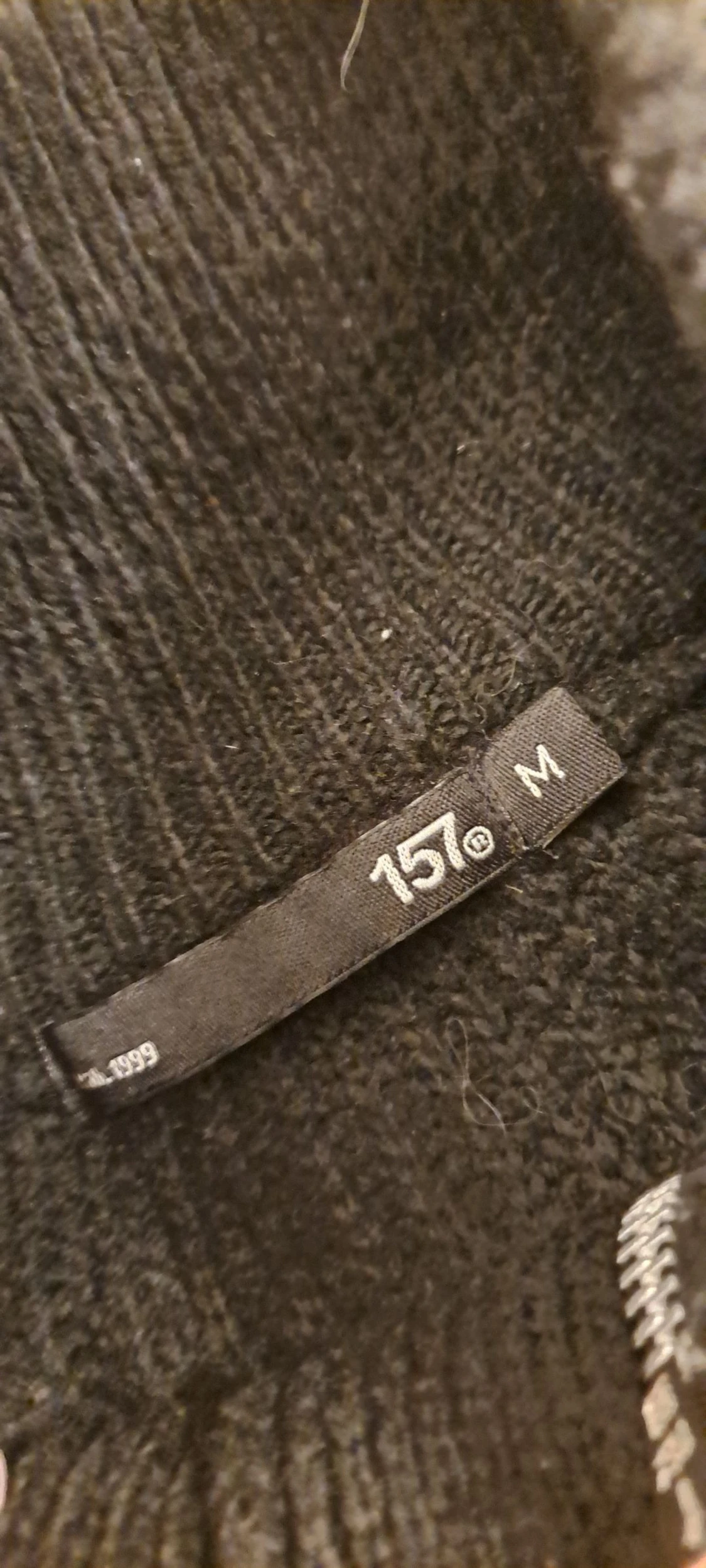 Svart stickad half zip-tröja 157