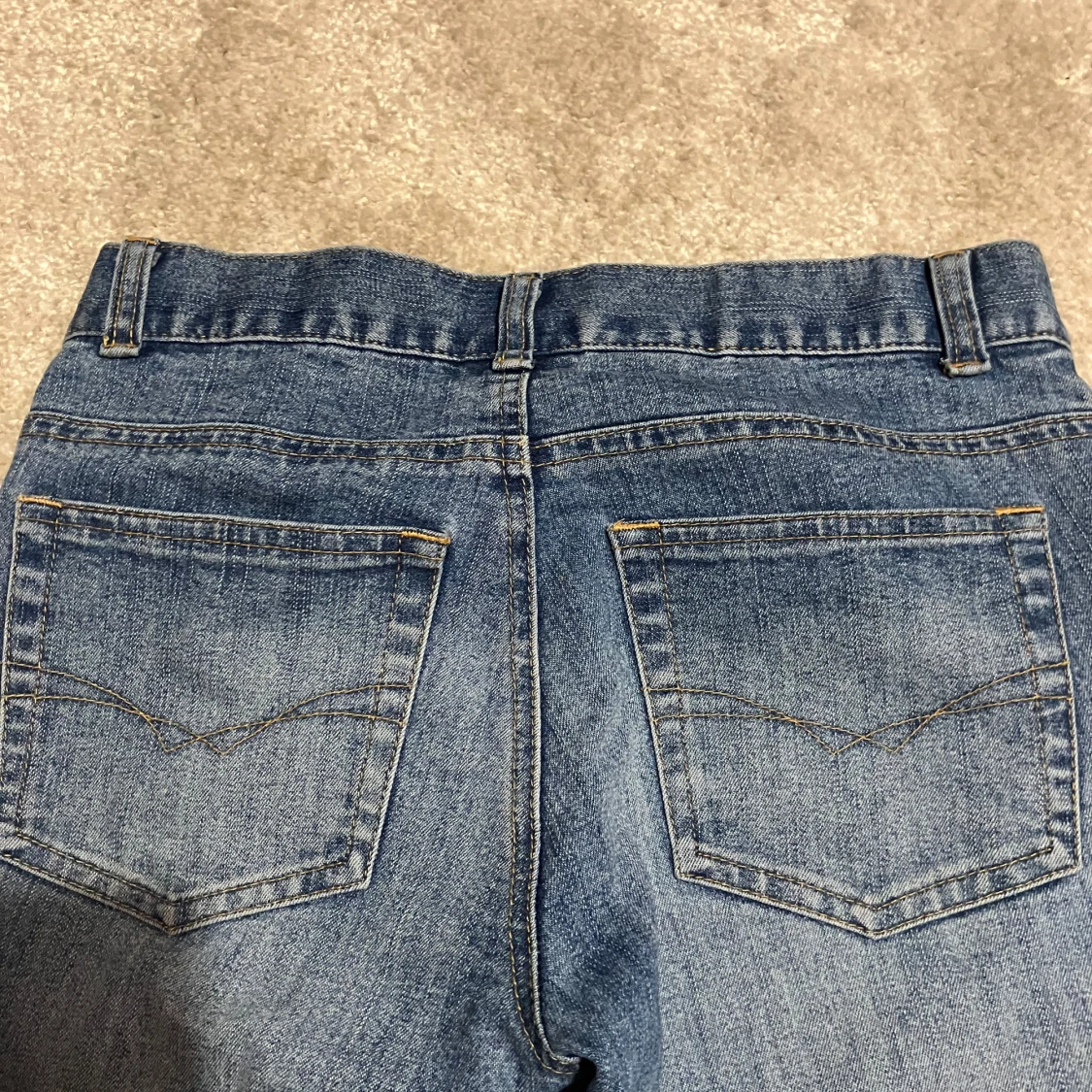 Blå bootcut jeans från Kaxs KappAhl - 2