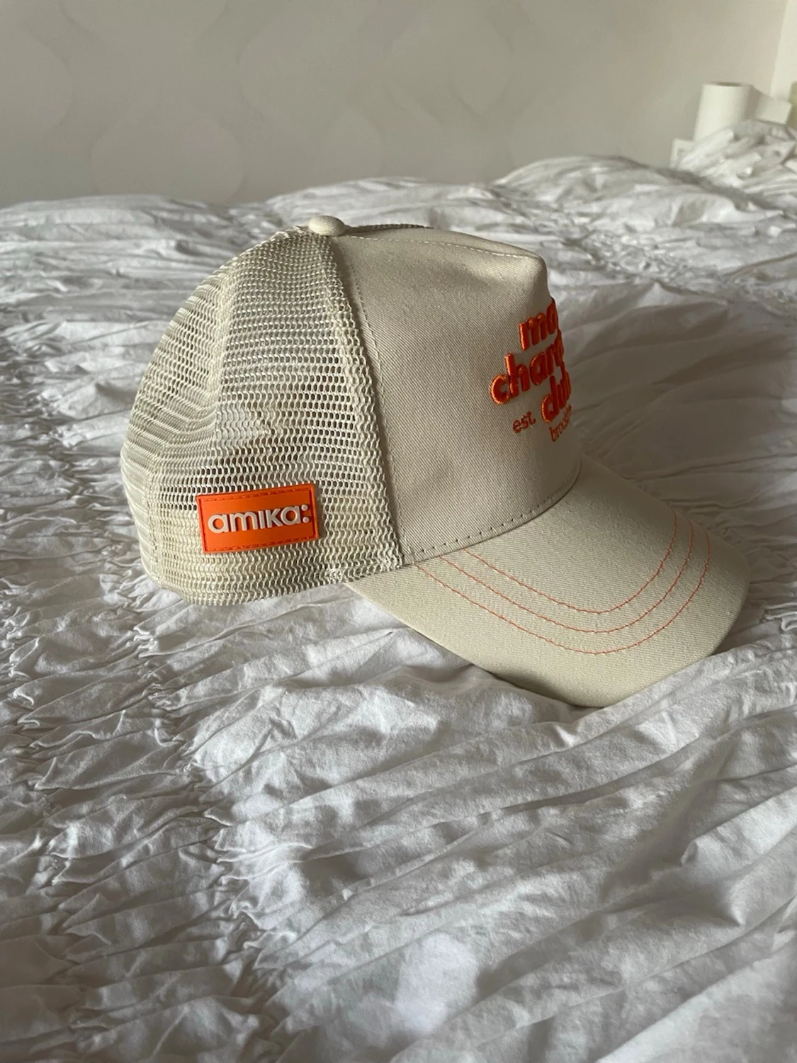 Beige truckerkeps från Amika - 1