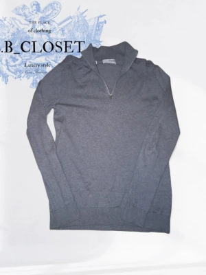 Selected homme half zip - Snygg grå stickad tröja från Selected Homme som gen en riktigt premium känsla nästa helt ny skriv vid frågor eller prisförslag🤝🏻😊