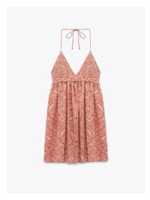 Rosa klänning från Zara - säljer min rosa Zara klänning för den är tyvär för liten 🥹 den går inte heller att köpa längre på hemsidan så passa på !! Skit snygg till sommaren 🤞🏼🤞🏼