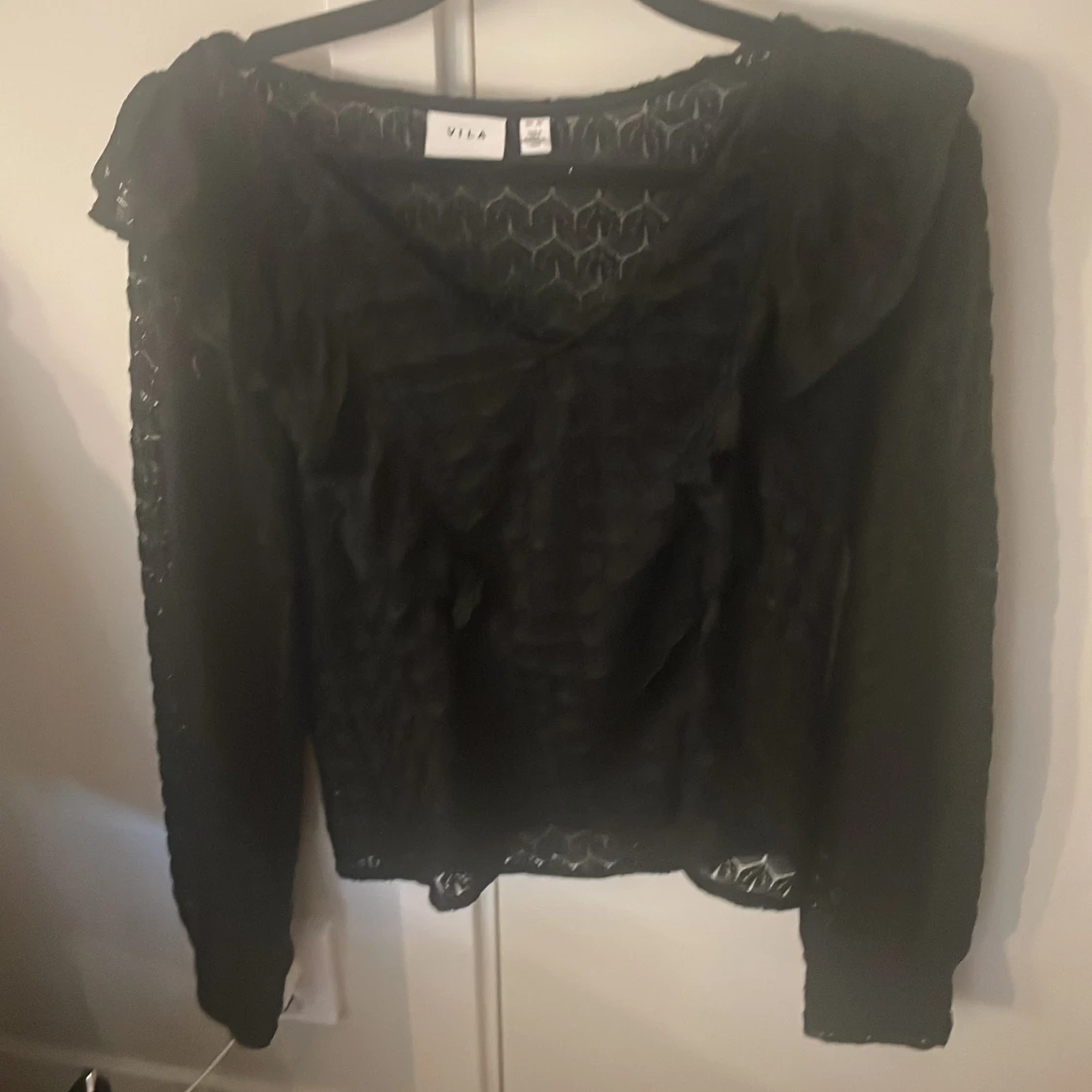 Svart spetsblus från Vila - 1