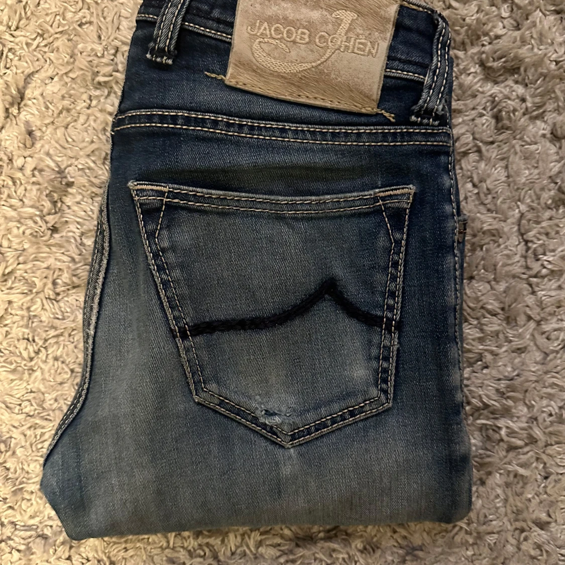 Blå jeans från Jacob Cohen 688