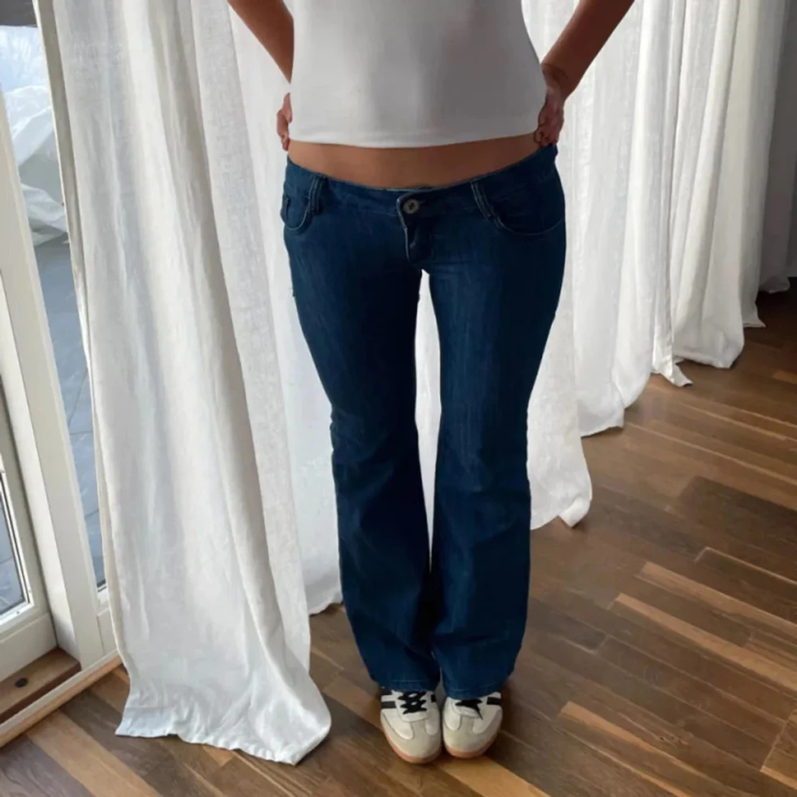 Lågmidjade Dromedar jeans