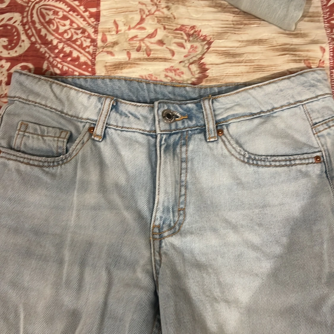 Ljusblå wide jeans från Kappahl - 1