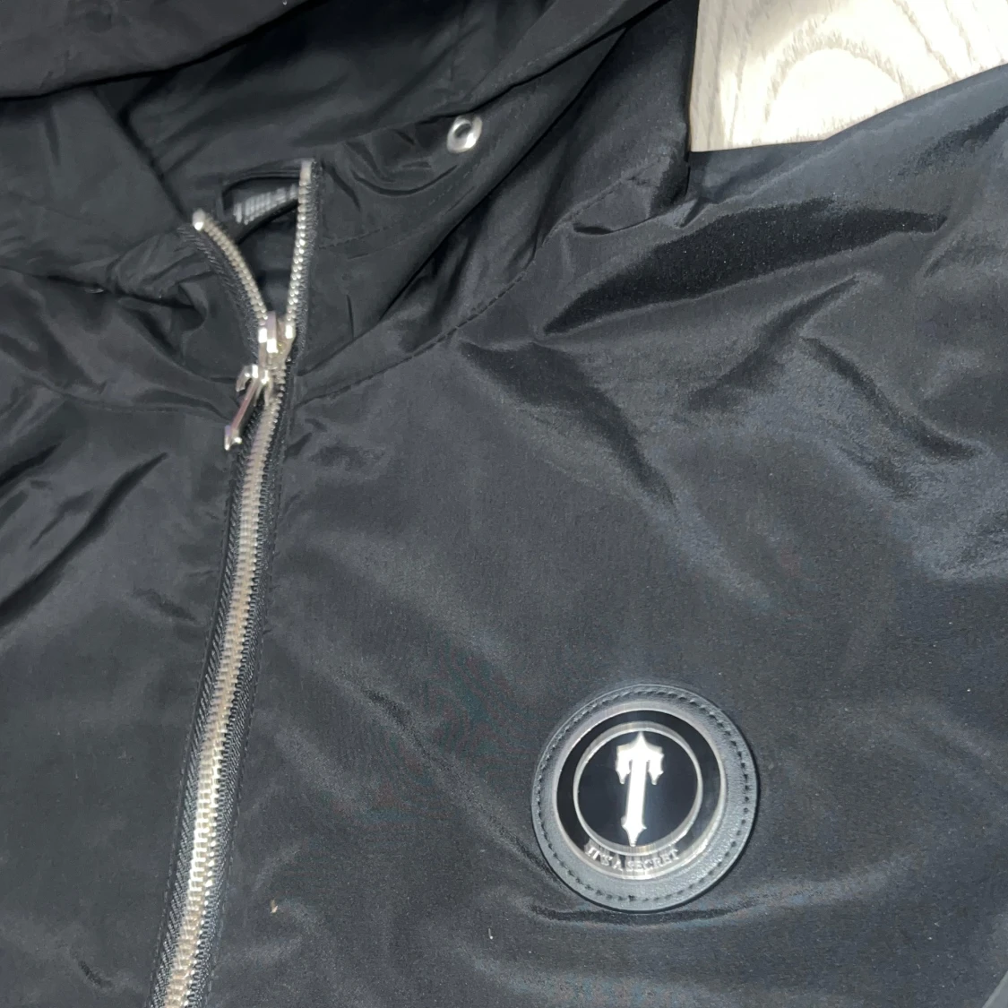Svart vindjacka från Trapstar  - 4