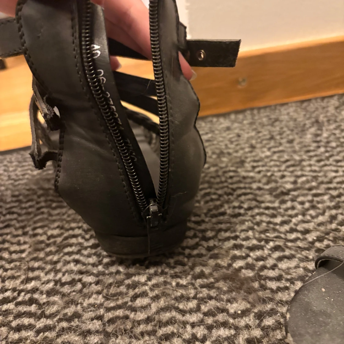 Svarta gladiatorsandaler från Duffy - 2