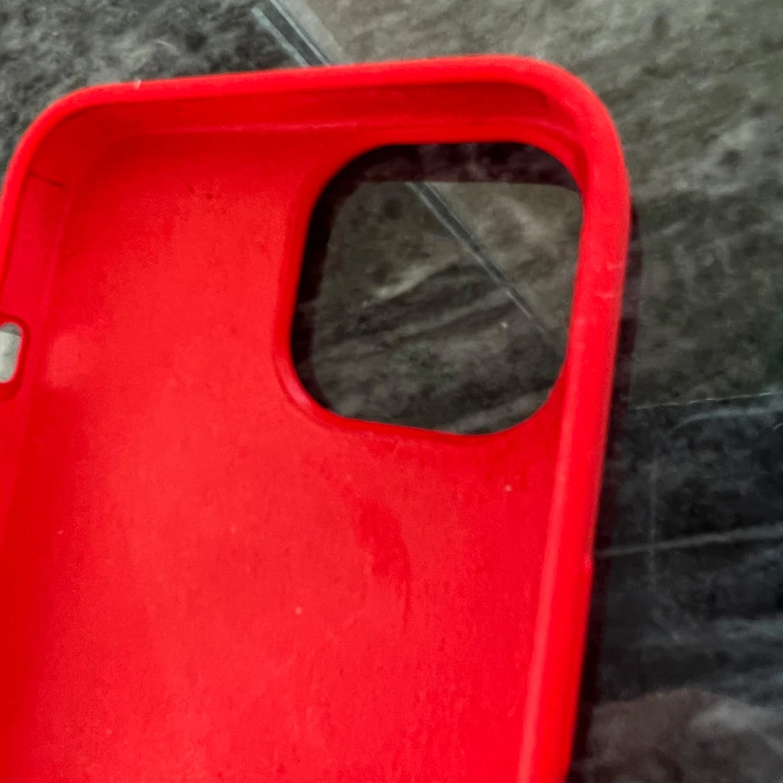 YOURCASE Röd Mobilskal - 2