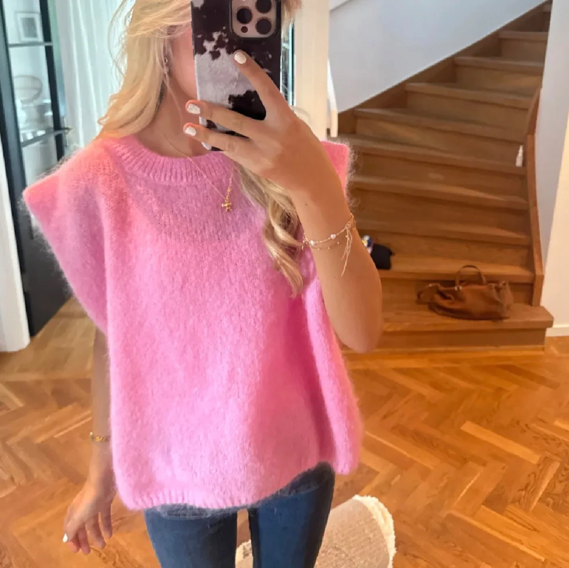 Ljusrosa stickad väst - 1