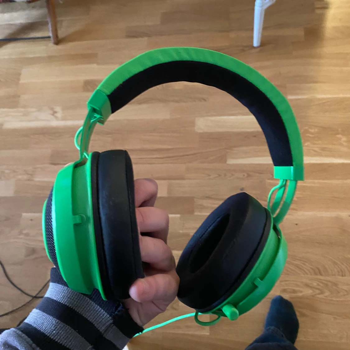 Razer Kraken hörlurar  - 1