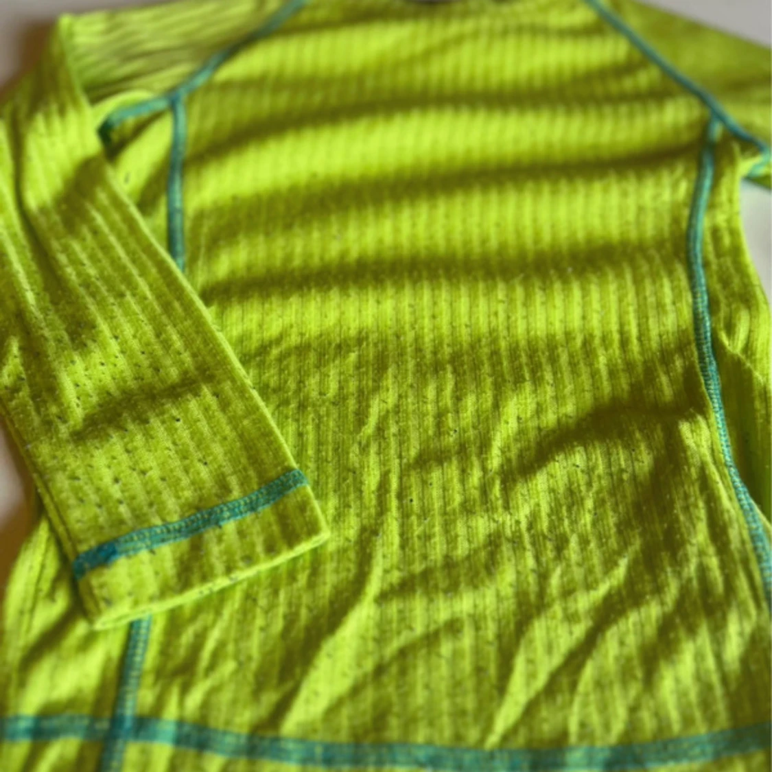 Gul/grön underställs tröjor  - 2