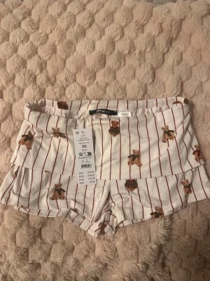 Yoga pyjamas shorts - HELT NYA! Köpte fel storlek!