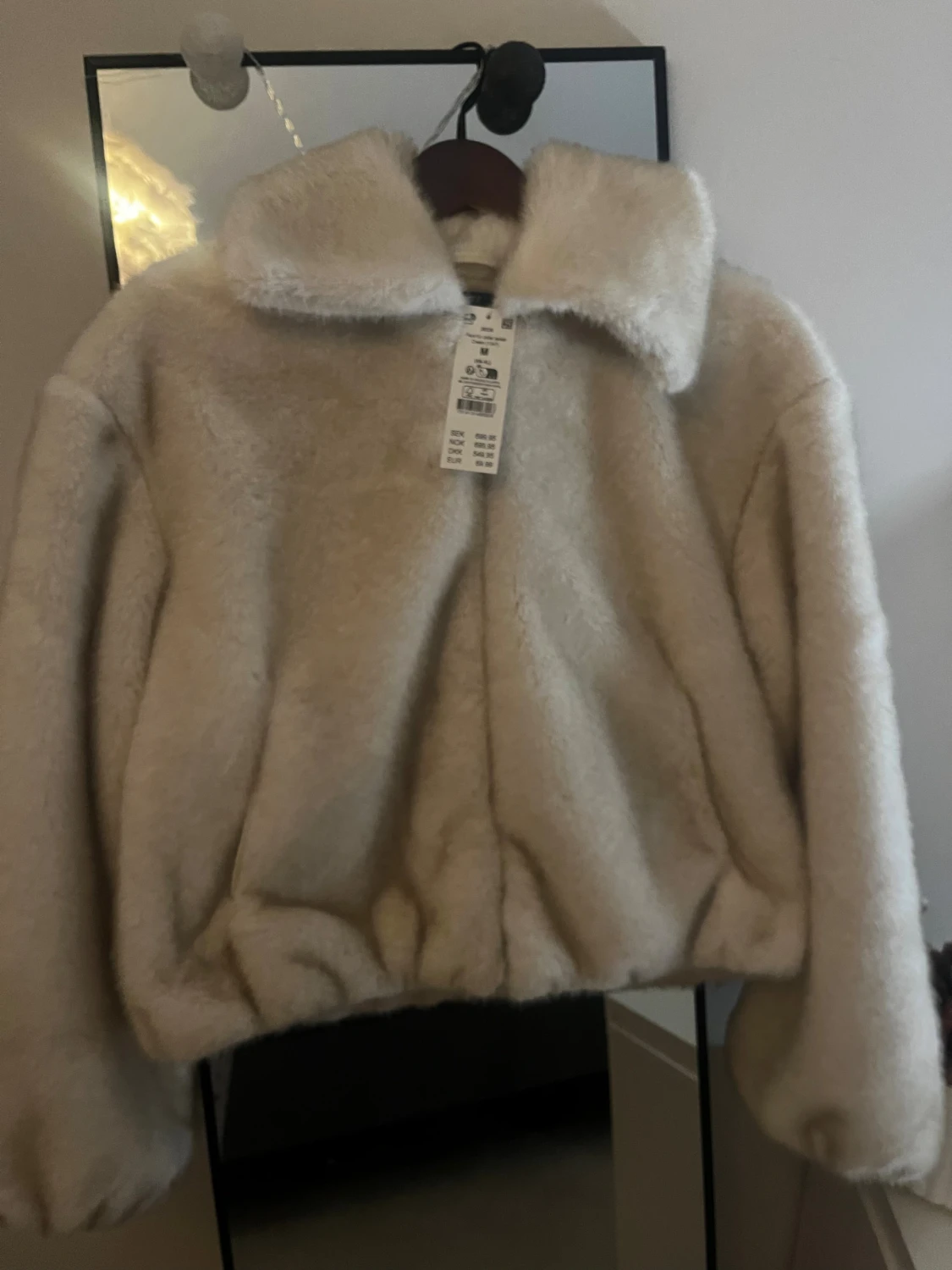 Faux Fur jacka - 1