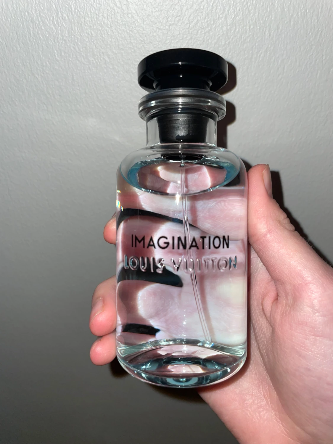 Söker Louis Vuitton parfym