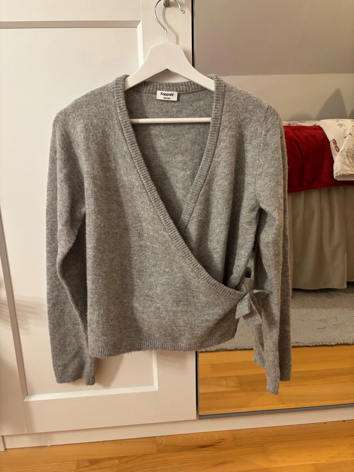 Grå omlottkofta från Kappahl - 2