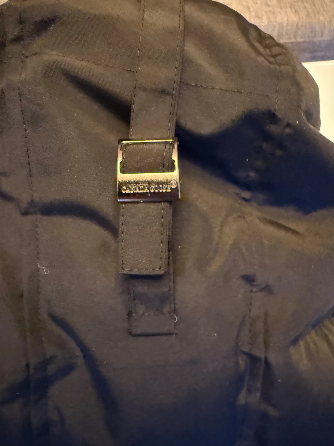 Svart pufferjacka från Canada Goose - 5