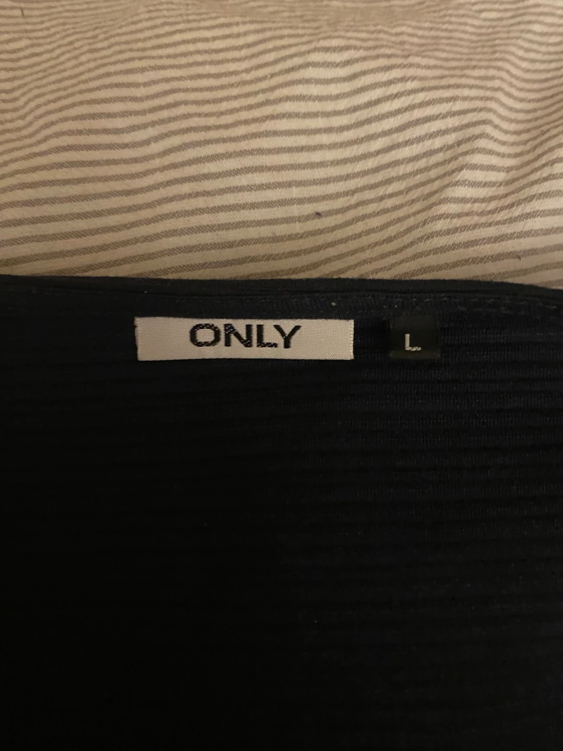 Svart omlott kavaj från ONLY - 2