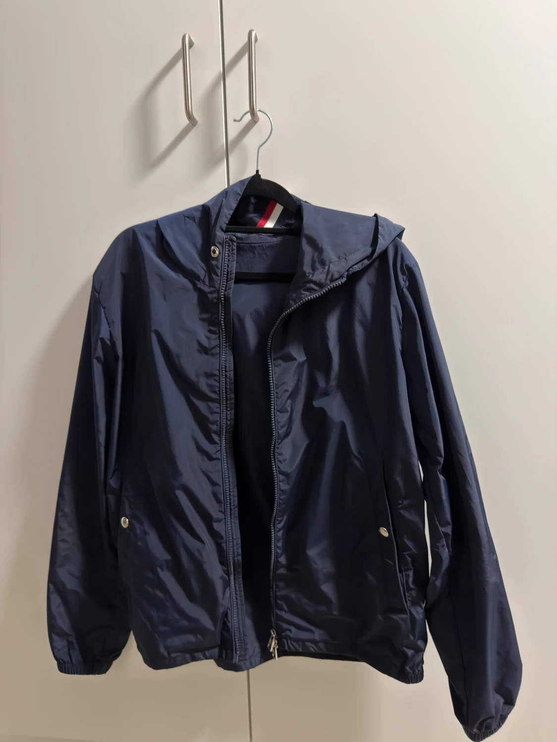 Mörkblå vindjacka från Moncler - 1