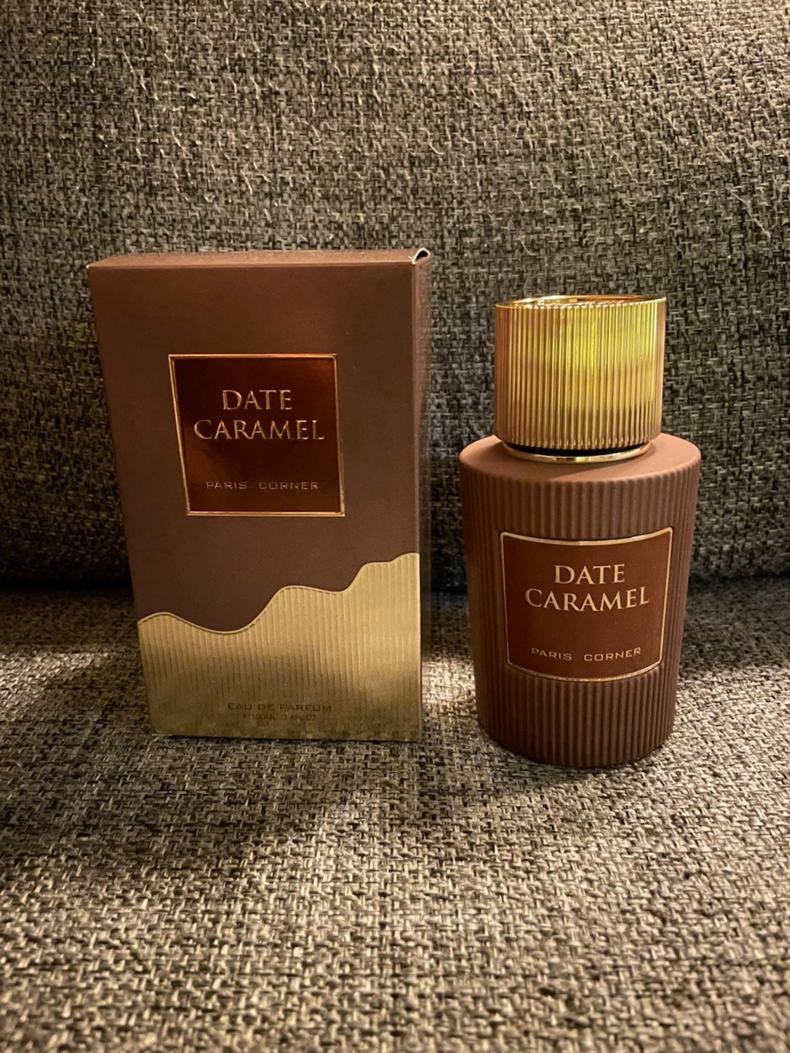 Paris Corner Date Caramel