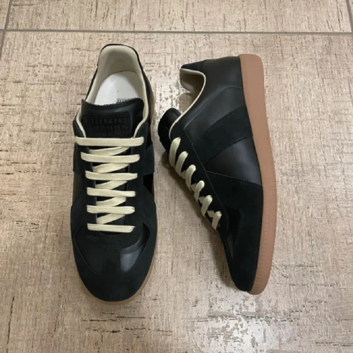 Svarta Maison margiela gats. - 3