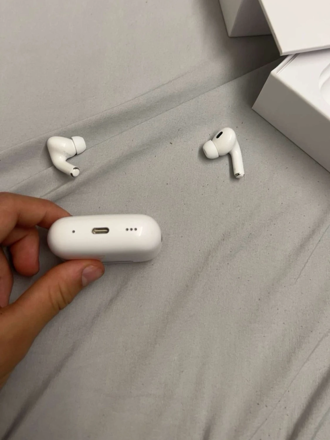 AirPods Pro - 2