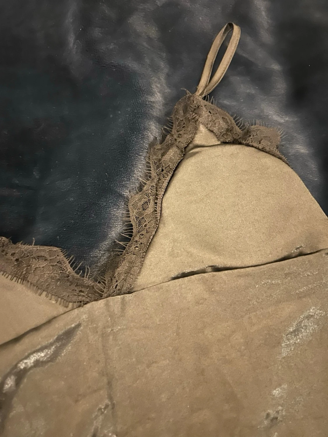 Svart  satin linnetopp med spets - 1