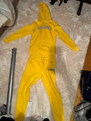 Fullypaid tracksuit dress - Fullypaid dress använd 1 gång