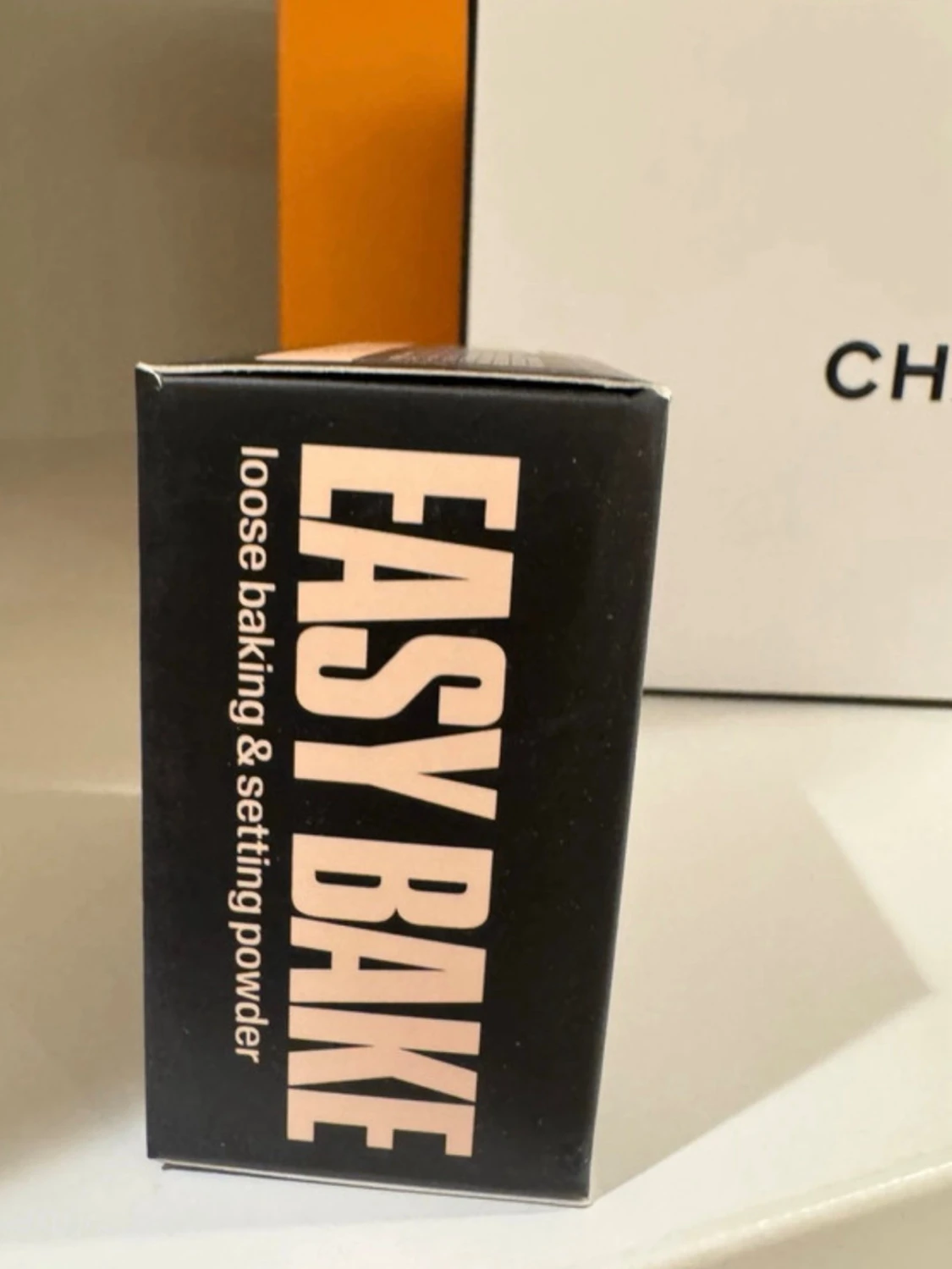 Huda Beauty Easy Bake Cupcake puder - 2