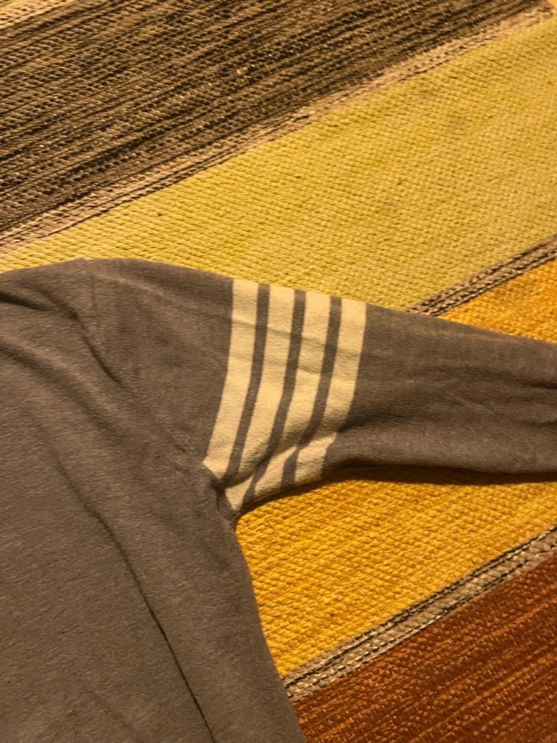 Grå tröja Vintige från Thom Browne med ränder - 2