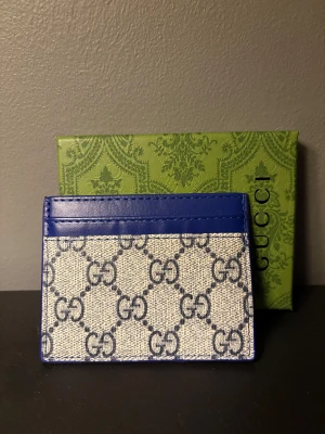 GG Korthållare  - Helt ny. Allt på bild tillkommer. 