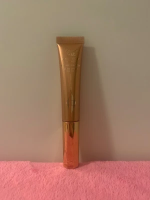 Charlotte Tilbury highlighter wand i Pillow Talk Medium - Ny och oanvänd
