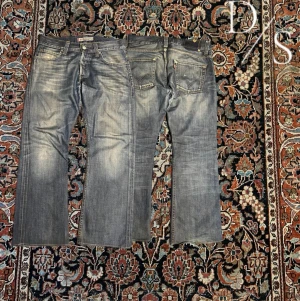 Vintage Levis 512 bootcut jeans  - Riktigt feta och eftertraktade Levis 512 bootcut jeans. Bra skick inga probelm! Midja:42,5cm längd:93cm Benöppning: 24cm