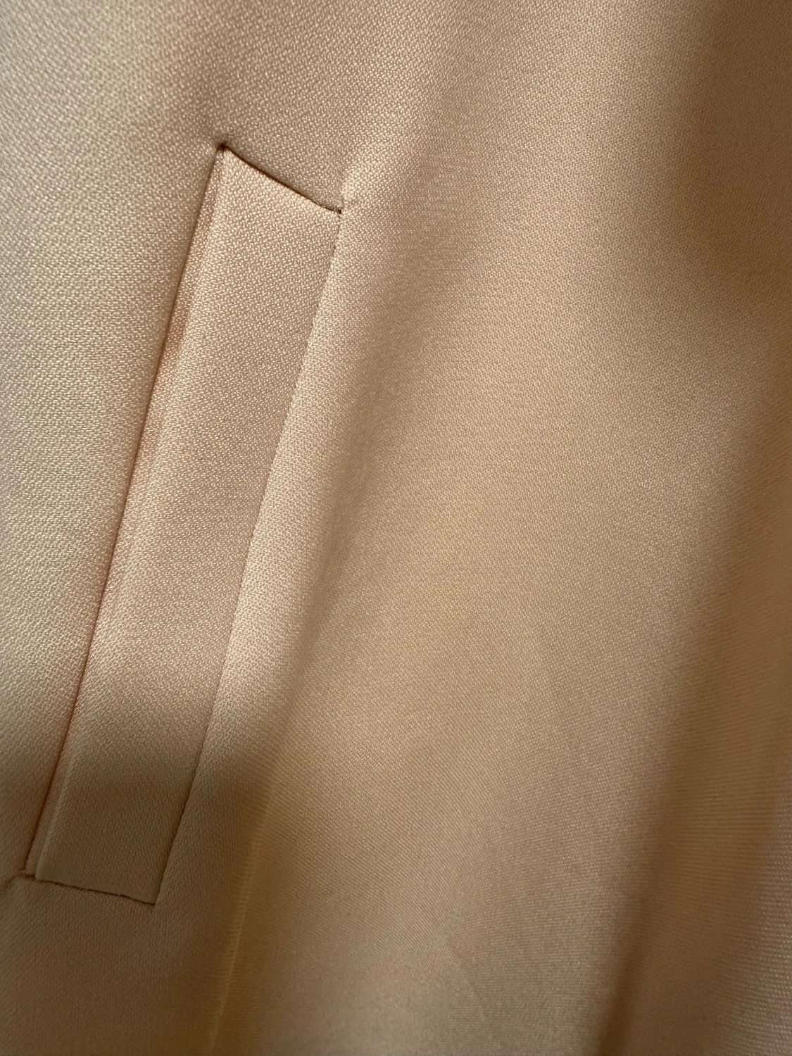 Beige kofta / jacka med uppvikbara ärmar - 3